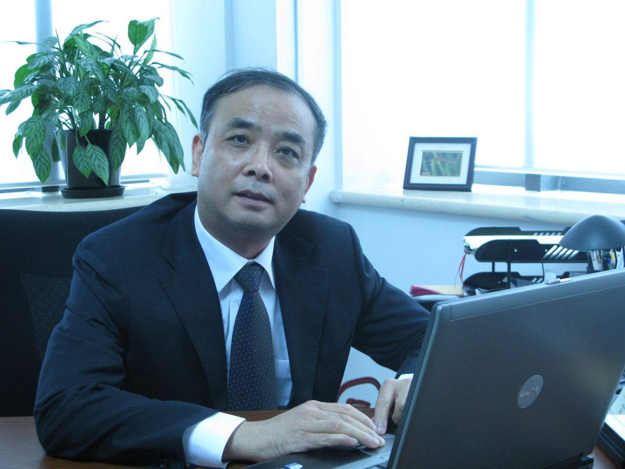 <b><b>汪捷</b></b>